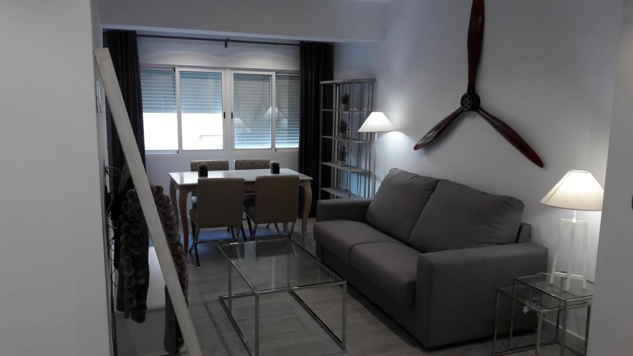 Ferienwohnung Guesting Velazquez Cádiz Exterior foto